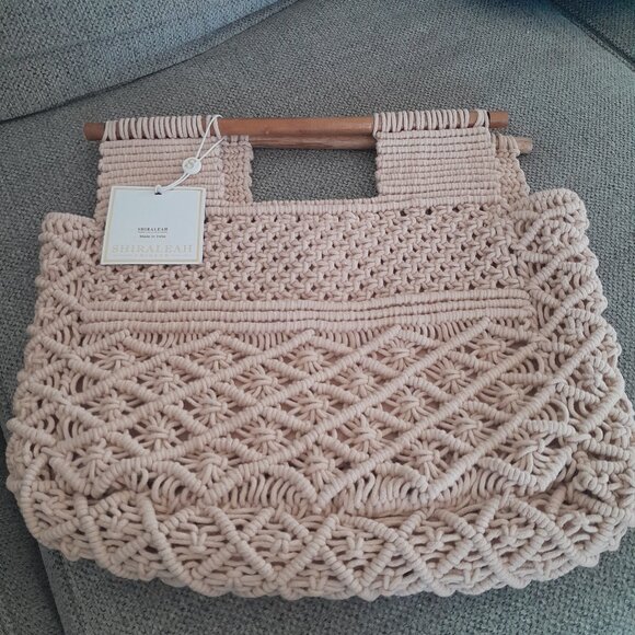 Shiraleah Handbags - Crochet Knit Wood Handle Tote Bag Purse